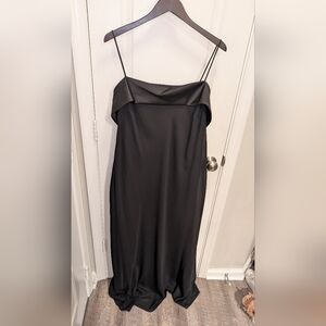 Niki‎ Livas Black Long Evening Gown Size 22